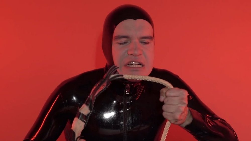 maxresdefault.thumb.jpg.0064076c3bea207f3a33fedfb4c4b477.jpg